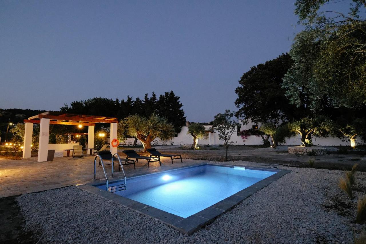 Elia Suites Ialysos  Exteriör bild