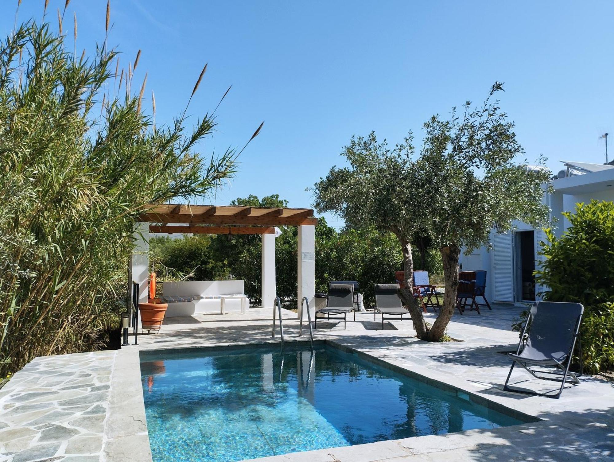 Elia Suites Ialysos  Exteriör bild
